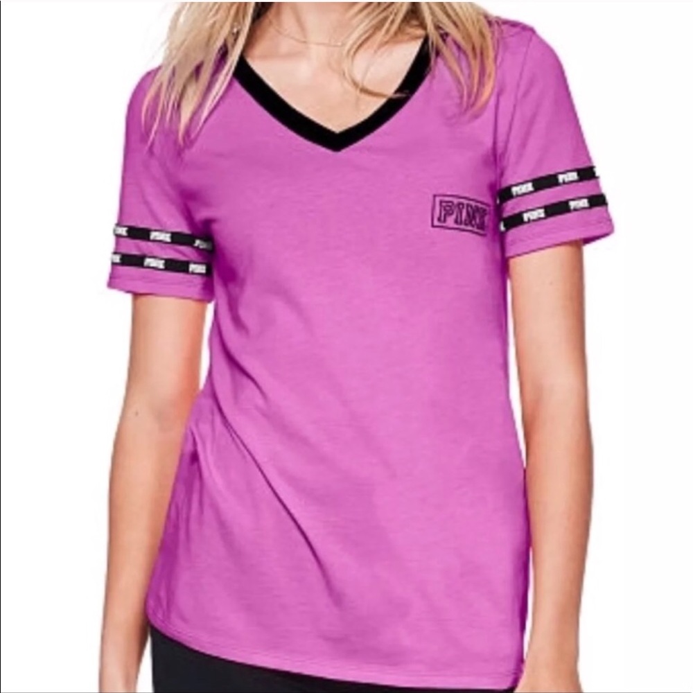 PINK Victoria’s Secret V-Neck Short Sleeve Tee - Size Large